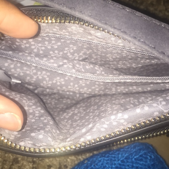 Purse - Picture 2 of 2